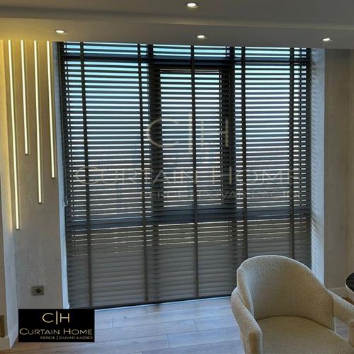 Wooden Venetian Blind