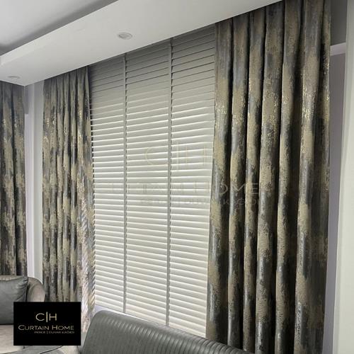 Wooden Venetian Blind